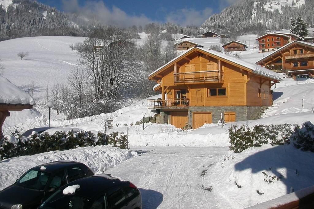 A4 Km De Megeve Tres Joli Studio Avec Jacuzzi ,Vue Sur Les Montagnes Au Calme 프라즈쉬아를리 외부 사진