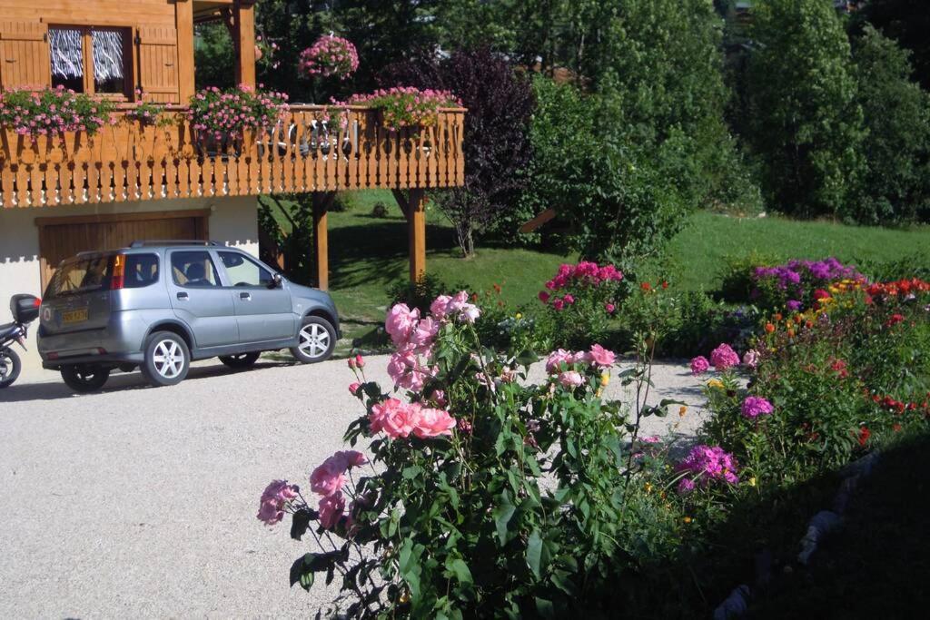 A4 Km De Megeve Tres Joli Studio Avec Jacuzzi ,Vue Sur Les Montagnes Au Calme 프라즈쉬아를리 외부 사진