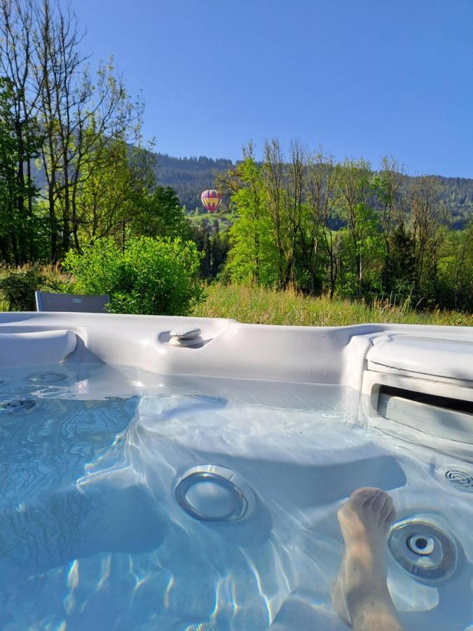 A4 Km De Megeve Tres Joli Studio Avec Jacuzzi ,Vue Sur Les Montagnes Au Calme 프라즈쉬아를리 외부 사진
